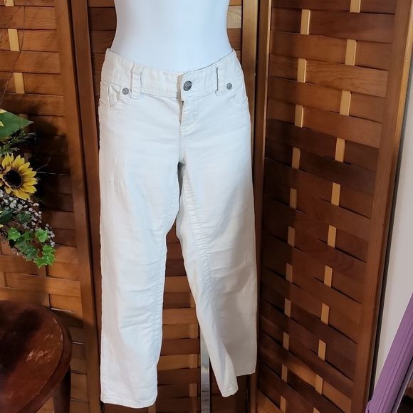 Maurices Denim - Maurices brand white denim cropped jeans